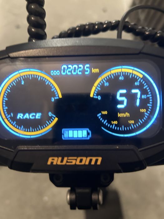 Ausom l1.