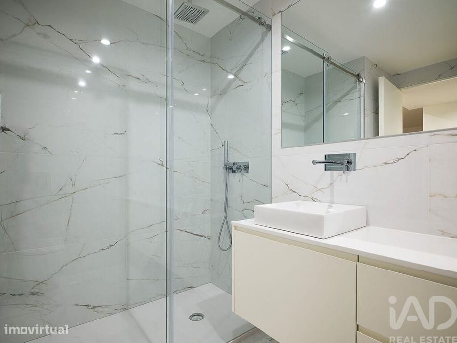 Apartamento T1 em Anta e Guetim de 64,8 m2