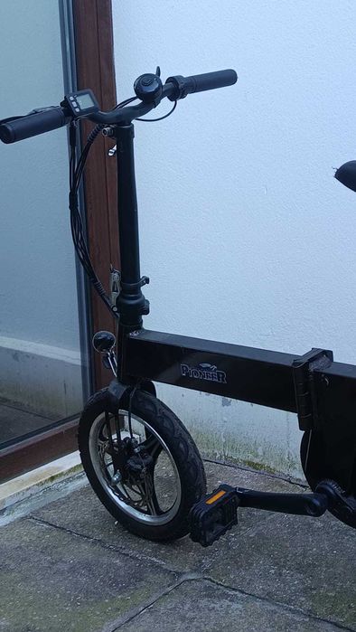 Bicicleta elétrica Pioneer boa para crise energética