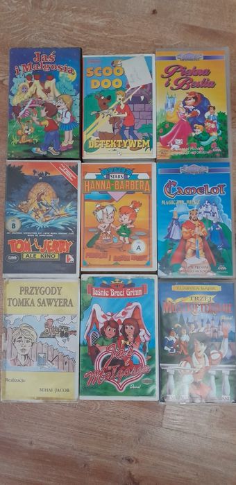 Zestaw kaset VHS bajki