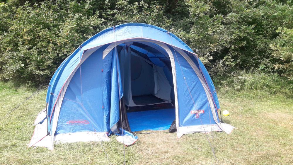 Zajefajny namiot urlop camping nocleg