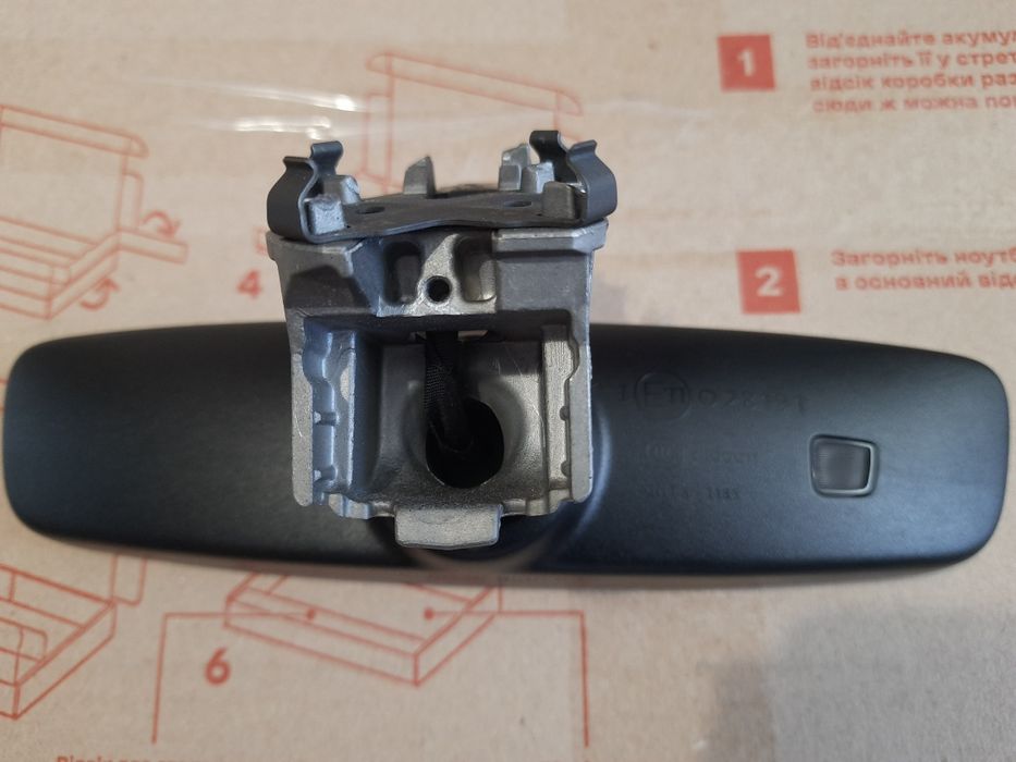 Зеркало VW заднього виду з автозатемненням