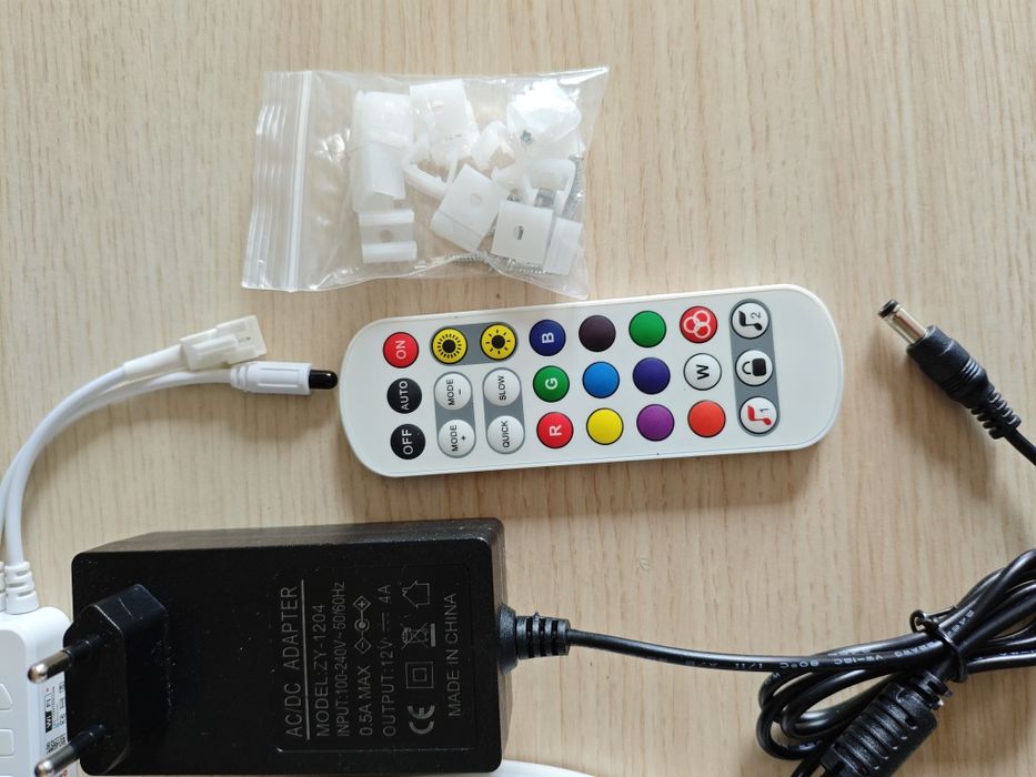 Taśma Neon LED RGBIC Zestaw 5 Metry Neon Świetlny Wąż Światlo Ledy RGB