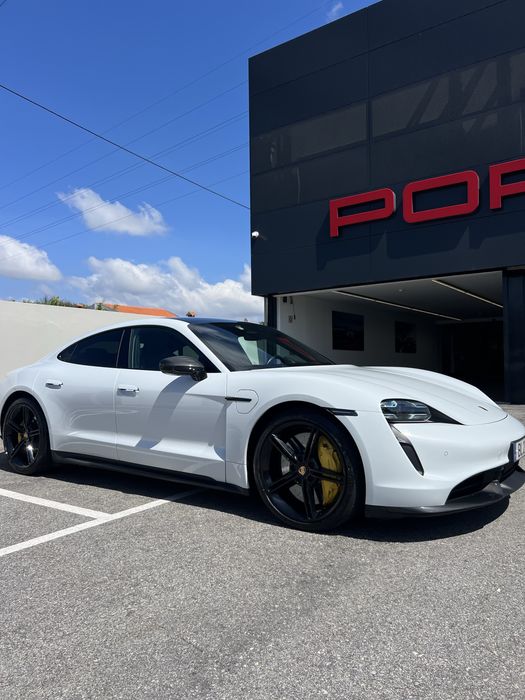 Porsche Taycan Turbo S