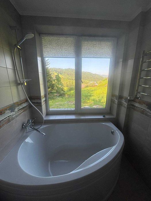 Продаж котеджу в Карпатах_N