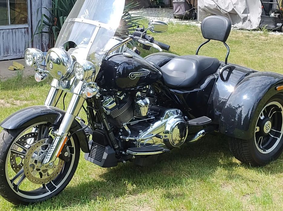 Harley-Davidson Trike Freewheeler Harley Davidson freewheeler ABS trike trajka kat B road King