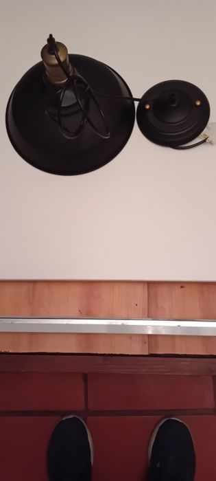 Candeeiro de teto novo