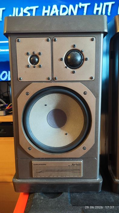 Колонки GRUNDIG справжній німецький Hi-Fi