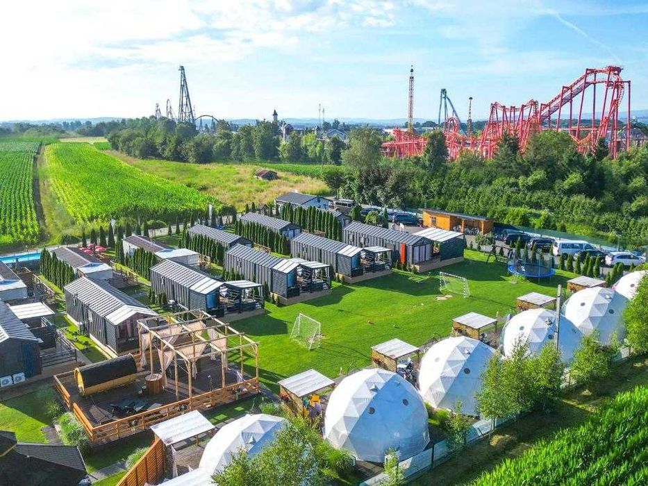 Nocleg z widokiem na rollercoastery - tylko 100m od Energylandii