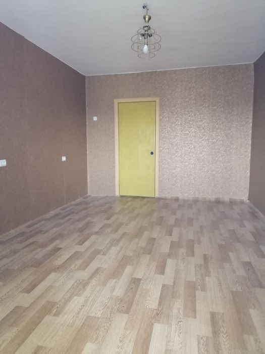 Продам 1 ком. квартиру Л/Б Полногабаритная 44кв.м.+лоджия 11кв.м. ОСББ