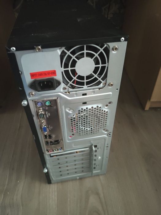 Системний блок ASUS M5A78L-M LX3 / AMD / 3 ГБ DDR3 / HDD 500+160 ГБ /