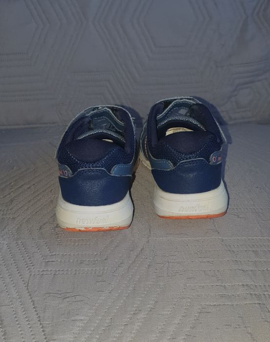 Adidasy Newfeel rozm.32