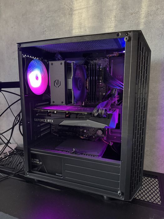 Komputer gamingowy Intel I5-12600kf/NVIDIA RTX 3060 Ti/32GB RAM