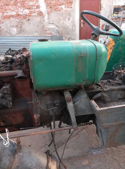 Ursus  C 4011 zbiornik paliwa w idealnym stanie