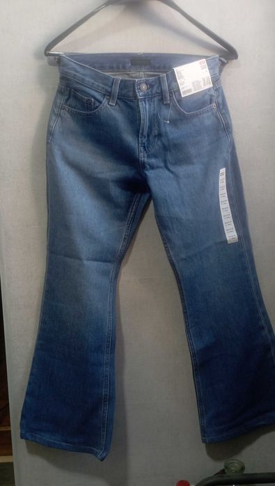Джинси Uniqlo bootcut xs