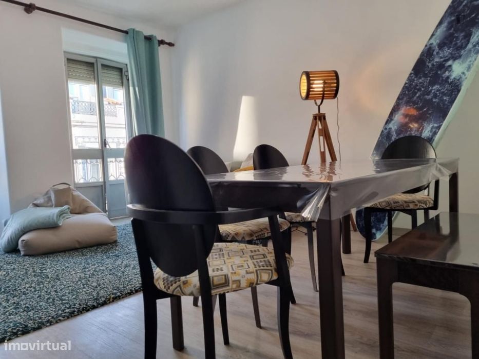 Quarto - localizado em Alcântara Lisbon