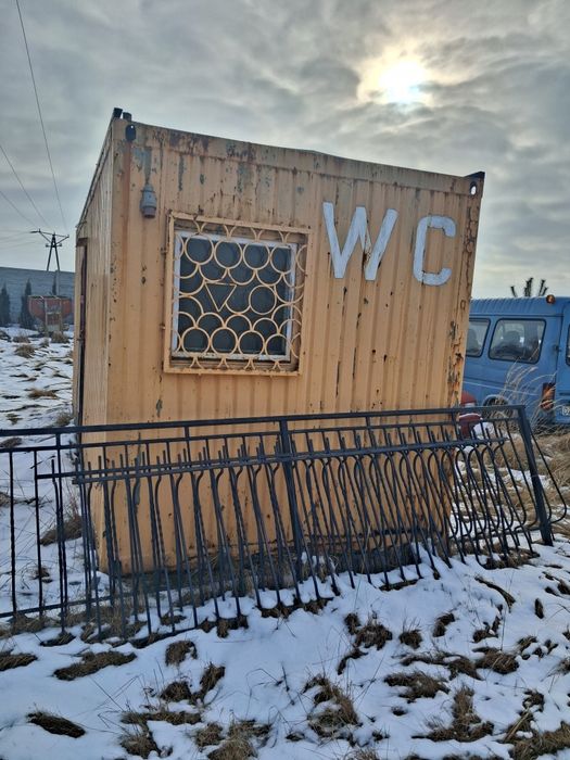 Kontener socjalny idealny na budowę