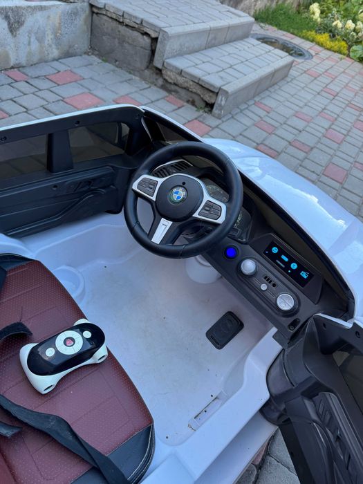 Дитячий електромобіль BMW X5M Rollplay
