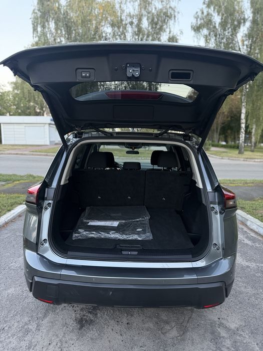 Продам Nissan Rogue T33 AWD
