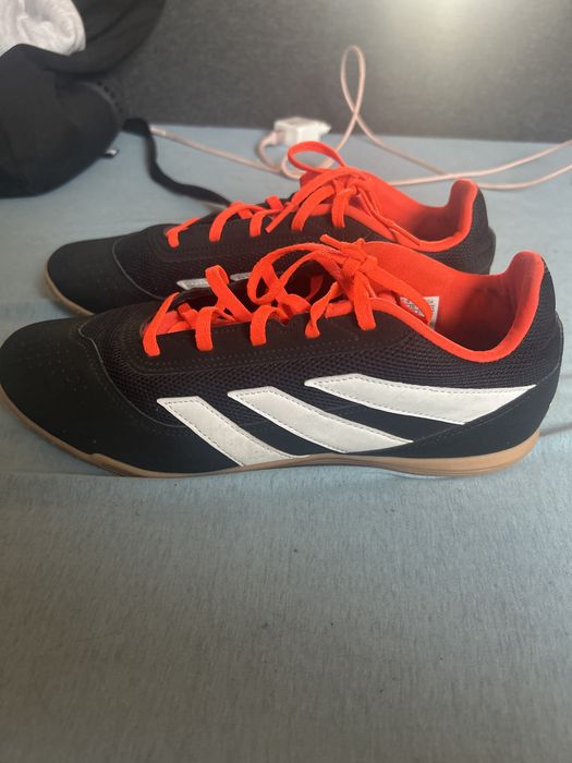 Buty pilkarskie halowki Adidas