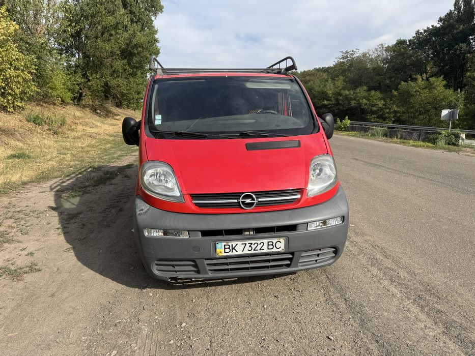 Opel Vivaro груз пасс