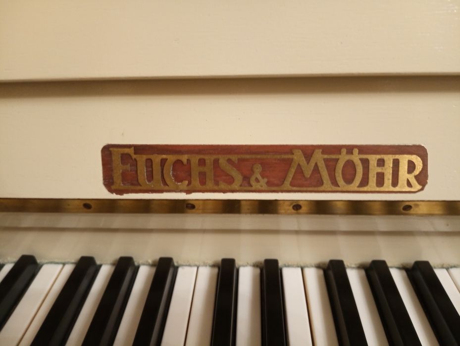 Пианино марки Fuchs & Mohr - 28.000 грн.