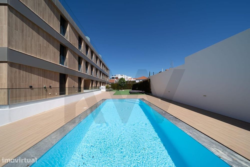Penthouse T2 de Luxo com Terraço e Jacuzzi Privado | Vista Mar 180º