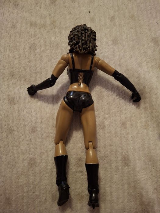 lutadora Layla El wwe