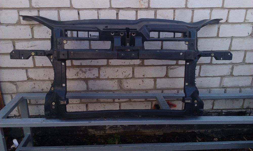 Панель передняя телевизор Volkswagen Jetta 6  Джетта USA 11-