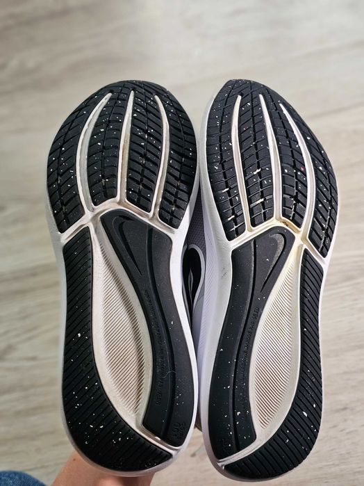 Кросівки Nike Star Runner 37.5