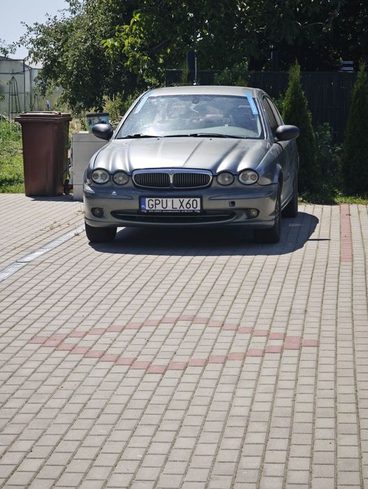 Jaguar X-Type