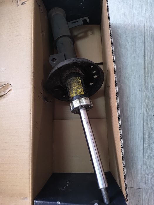 Стойкі ціна за пару, оригинальні Шевроле,