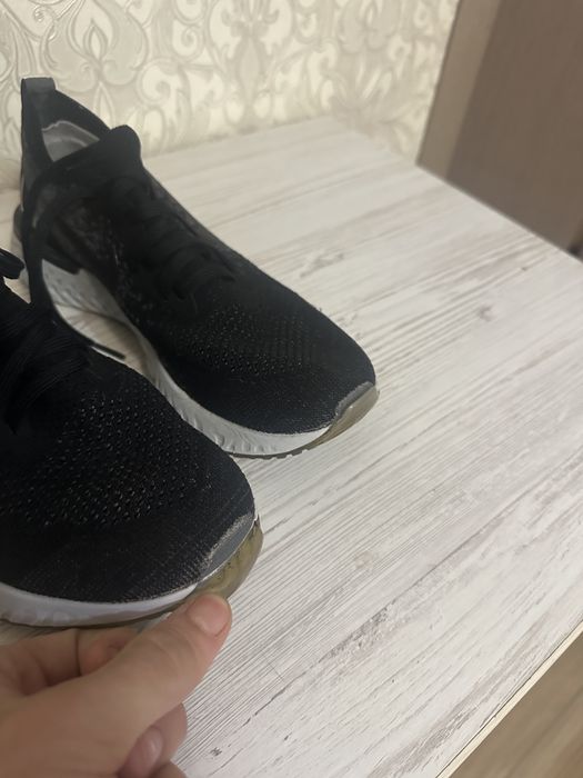 кросівки nike розмір 39