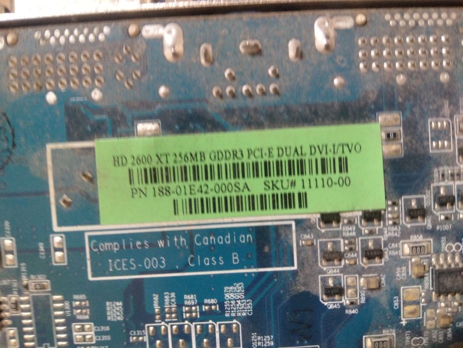 Видокарта Sapphire ATI Radeon HD 2600 XT
