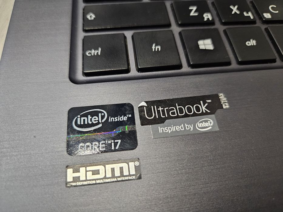 ASUS TAICHI 31 - ноутбук-планшет