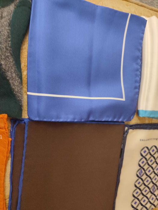 Lenços de bolso da Oficina Mustra