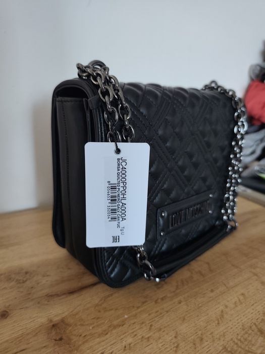 Sprzedam torebkę Moschino