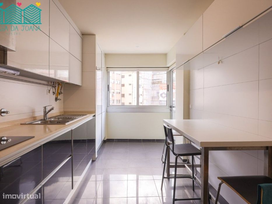 Apartamento T2 com Garagem Fechada em Aveiro