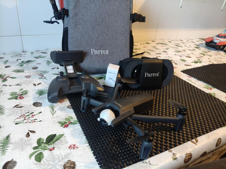 Drone PARROT Anafi 4k (Com HDR)