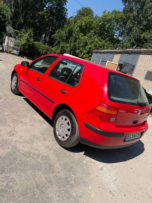 Продам Volkswagen Golf 4
