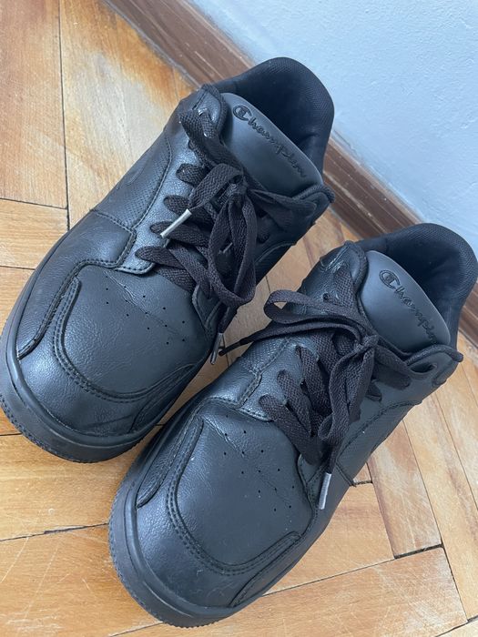 Champion RD18 2.0 Low Cut Black