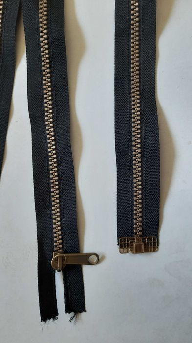 Zestaw- zamki rozdzielcze do kurtek 80 cm czarne-8 szt.