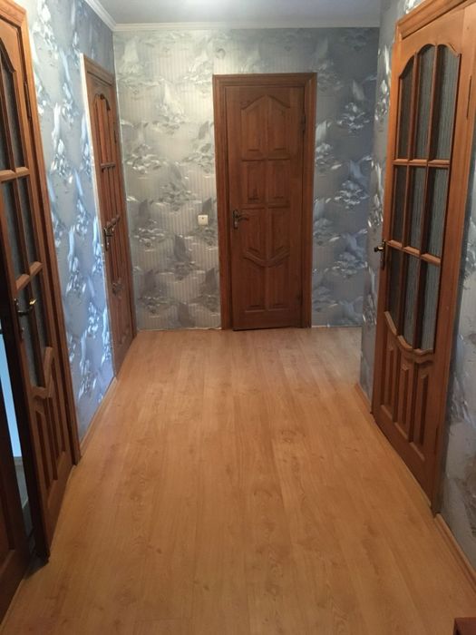 Продам 5-кімнатну квартиру