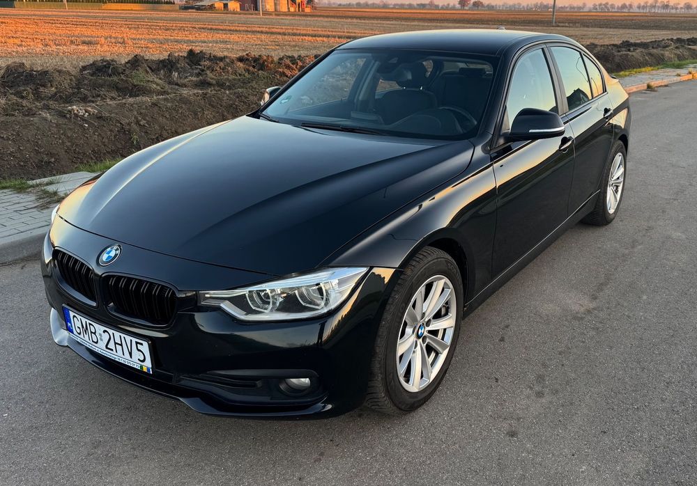 BMW Seria 3 2.0d, sedan, lift LCI, 6bieg, navi,