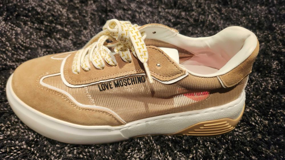 Sapatilhas Moschino