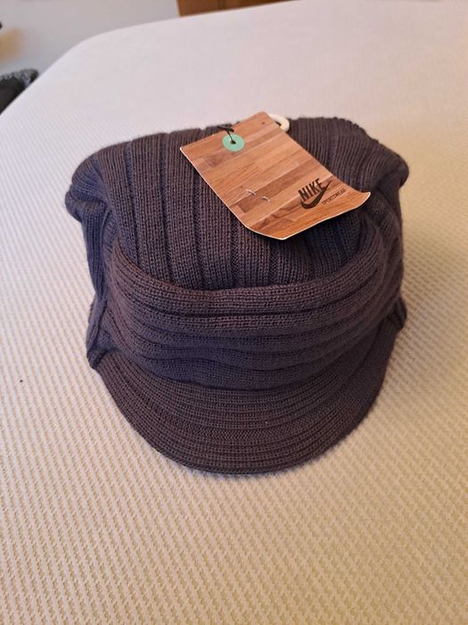Czapka z daszkiem, nike z dzianiny, r. M / L