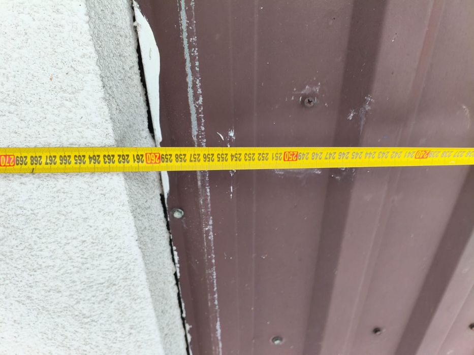 Sprzedam drzwi garażowe