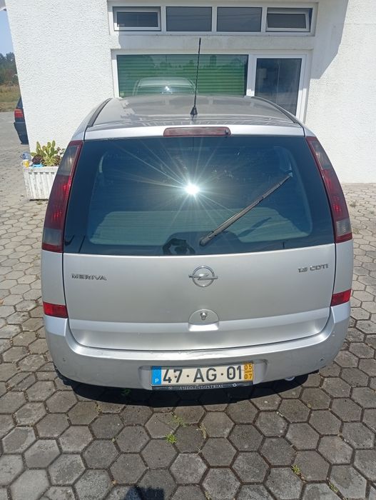 Opel Meriva 1.3 gasóleo