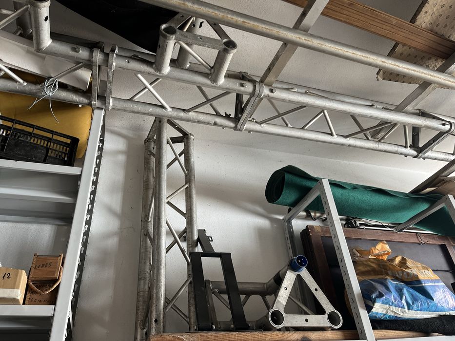Canto e T truss triangular460003107417640962