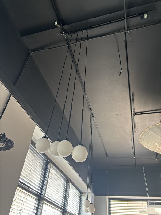 Nowoczesna lampa wisząca – 12 kul pojedynczych